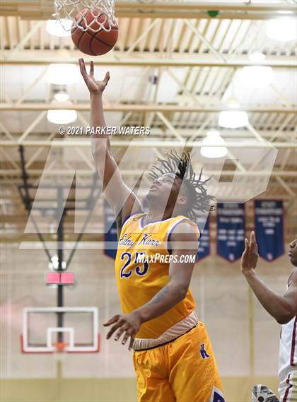 Thumbnail 2 in Brother Martin vs Edna Karr (Country Day Classic) photogallery.