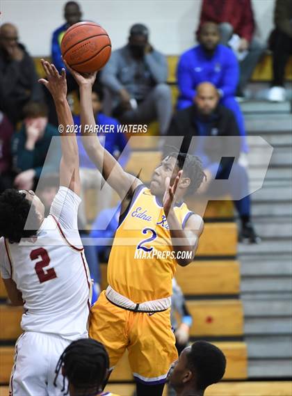 Thumbnail 1 in Brother Martin vs Edna Karr (Country Day Classic) photogallery.