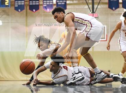 Thumbnail 1 in Brother Martin vs Edna Karr (Country Day Classic) photogallery.