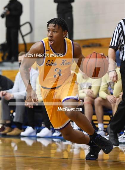 Thumbnail 3 in Brother Martin vs Edna Karr (Country Day Classic) photogallery.
