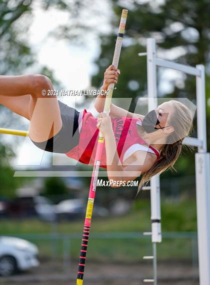 Thumbnail 2 in Larry Baca Memorial Track Meet photogallery.