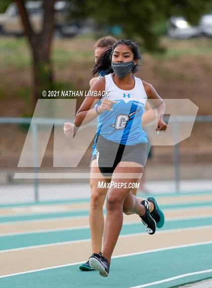 Thumbnail 2 in Larry Baca Memorial Track Meet photogallery.