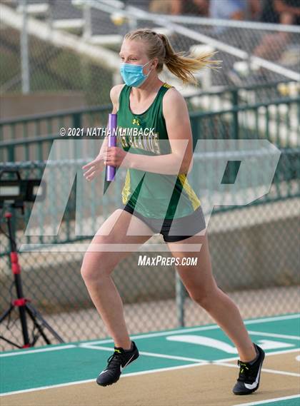 Thumbnail 2 in Larry Baca Memorial Track Meet photogallery.