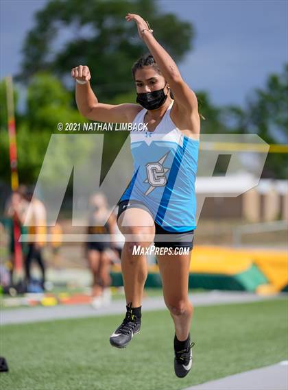 Thumbnail 1 in Larry Baca Memorial Track Meet photogallery.
