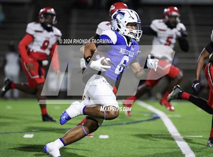 Thumbnail 1 in Needville vs. Furr (UIL Football 4A D1 Region III Bi-District) photogallery.