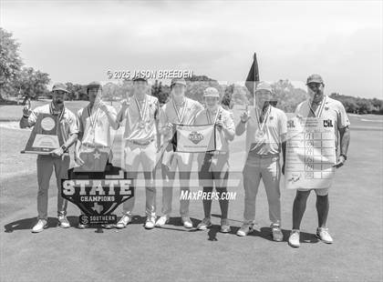 Thumbnail 2 in UIL 6A Boys Golf Finals (Awards) photogallery.