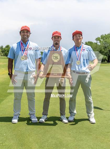 Thumbnail 1 in UIL 6A Boys Golf Finals (Awards) photogallery.