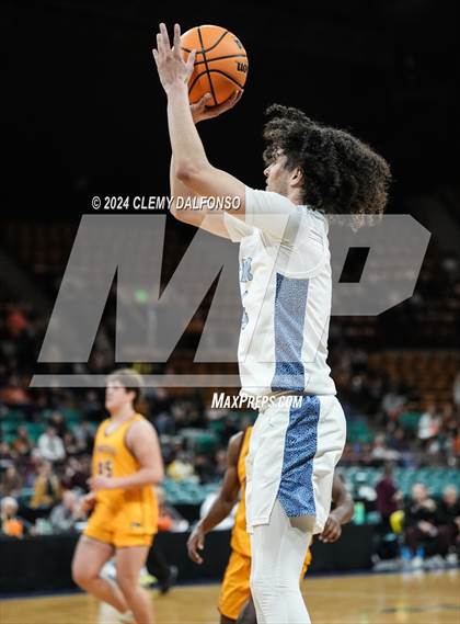 Thumbnail 2 in Windsor vs Vista PEAK Prep (CHSAA 5A Final 4) photogallery.