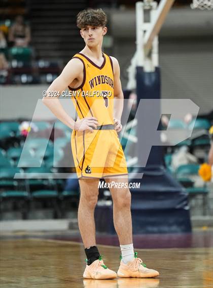 Thumbnail 3 in Windsor vs Vista PEAK Prep (CHSAA 5A Final 4) photogallery.