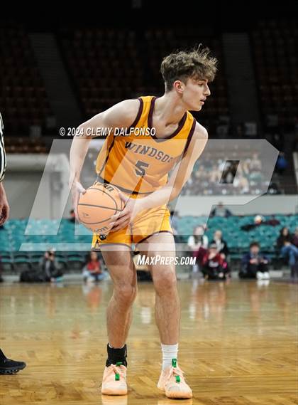 Thumbnail 3 in Windsor vs Vista PEAK Prep (CHSAA 5A Final 4) photogallery.