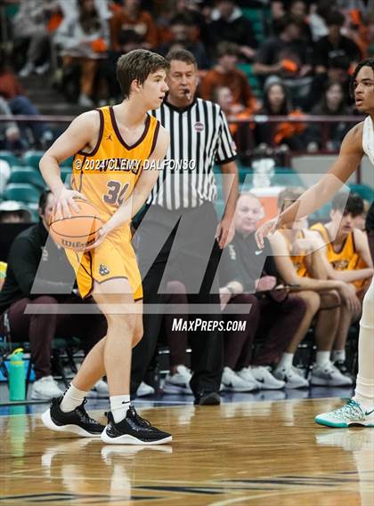 Thumbnail 1 in Windsor vs Vista PEAK Prep (CHSAA 5A Final 4) photogallery.