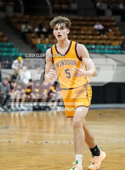 Thumbnail 2 in Windsor vs Vista PEAK Prep (CHSAA 5A Final 4) photogallery.