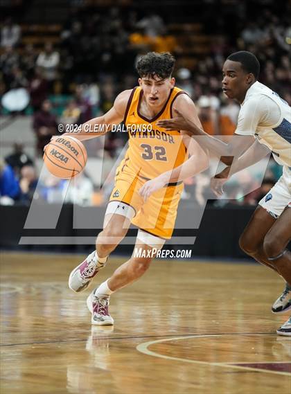 Thumbnail 2 in Windsor vs Vista PEAK Prep (CHSAA 5A Final 4) photogallery.