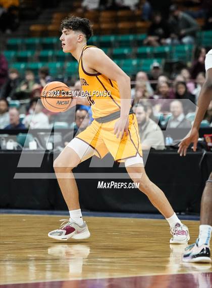 Thumbnail 2 in Windsor vs Vista PEAK Prep (CHSAA 5A Final 4) photogallery.