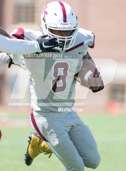 Thumbnail 2 in Hutchinson-Central Tech vs. Jamestown photogallery.
