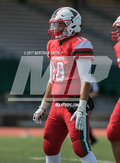 Thumbnail 3 in Hutchinson-Central Tech vs. Jamestown photogallery.