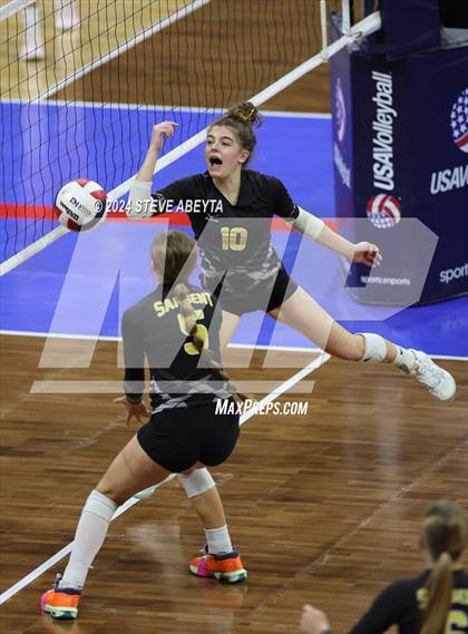 Thumbnail 1 in Hi-Plains vs. Sargent (CHSAA 2A 1st Round) photogallery.