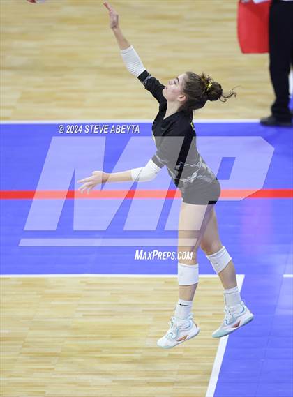 Thumbnail 3 in Hi-Plains vs. Sargent (CHSAA 2A 1st Round) photogallery.