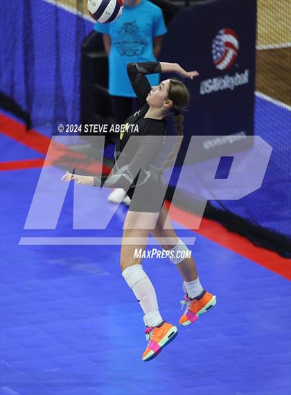 Thumbnail 2 in Hi-Plains vs. Sargent (CHSAA 2A 1st Round) photogallery.