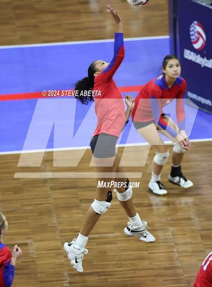 Thumbnail 3 in Hi-Plains vs. Sargent (CHSAA 2A 1st Round) photogallery.