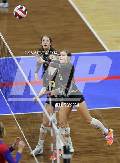Thumbnail 1 in Hi-Plains vs. Sargent (CHSAA 2A 1st Round) photogallery.
