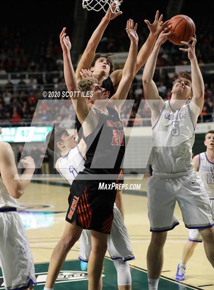Thumbnail 1 in Waverly vs Warren (OHSAA D2 District Semi-Final) photogallery.