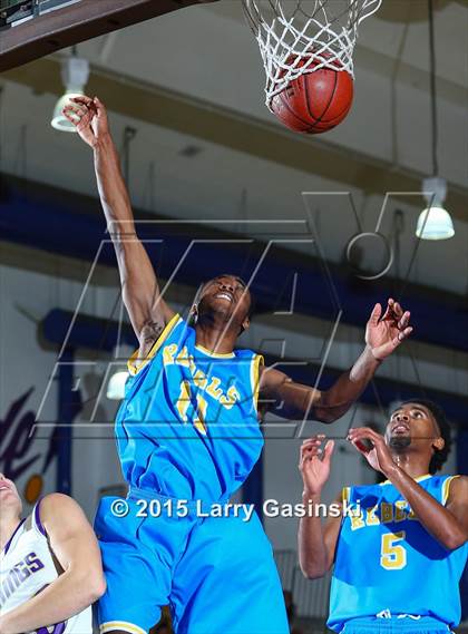Thumbnail 2 in Quartz Hill @ Valencia (CIF SS Playoffs) photogallery.