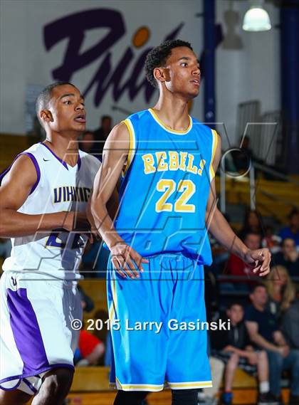 Thumbnail 1 in Quartz Hill @ Valencia (CIF SS Playoffs) photogallery.