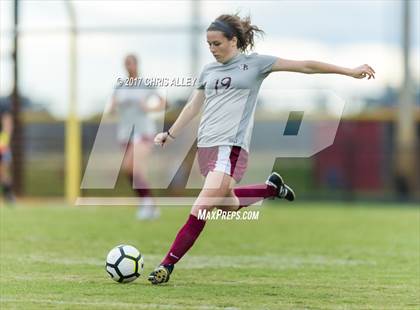 Thumbnail 2 in Dobyns-Bennett @ Daniel Boone photogallery.