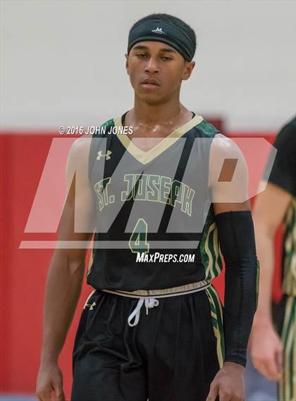 Thumbnail 1 in St. Anthony vs. St. Joseph Regional (Hoop Group NJ Tip Off Classic) photogallery.