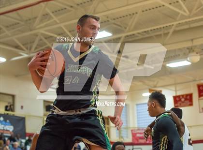Thumbnail 1 in St. Anthony vs. St. Joseph Regional (Hoop Group NJ Tip Off Classic) photogallery.