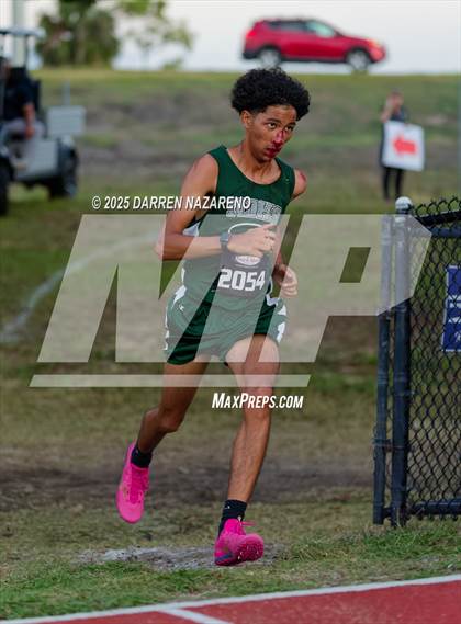 Thumbnail 2 in FHSAA 1A District 4 Finals photogallery.