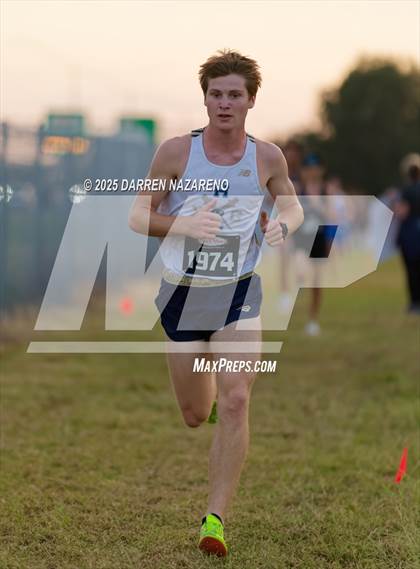 Thumbnail 2 in FHSAA 1A District 4 Finals photogallery.