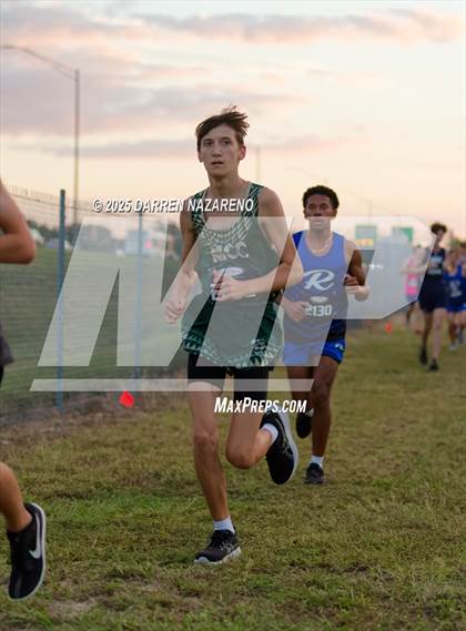 Thumbnail 2 in FHSAA 1A District 4 Finals photogallery.