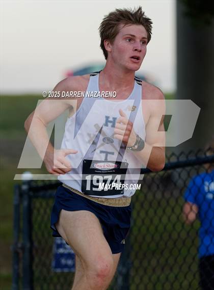 Thumbnail 2 in FHSAA 1A District 4 Finals photogallery.