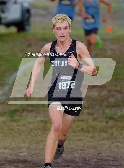 Thumbnail 3 in FHSAA 1A District 4 Finals photogallery.