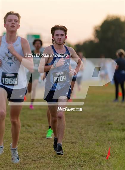 Thumbnail 3 in FHSAA 1A District 4 Finals photogallery.