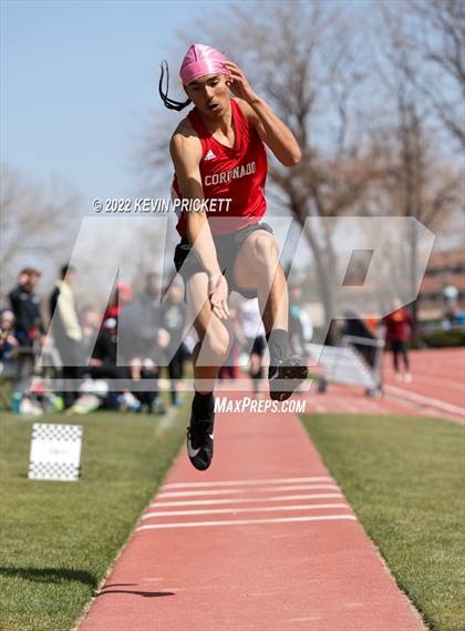 Thumbnail 3 in Pomona Invitational Boys Triple Jump photogallery.