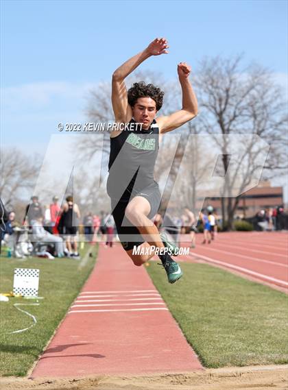 Thumbnail 3 in Pomona Invitational Boys Triple Jump photogallery.