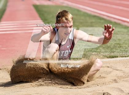 Thumbnail 1 in Pomona Invitational Boys Triple Jump photogallery.