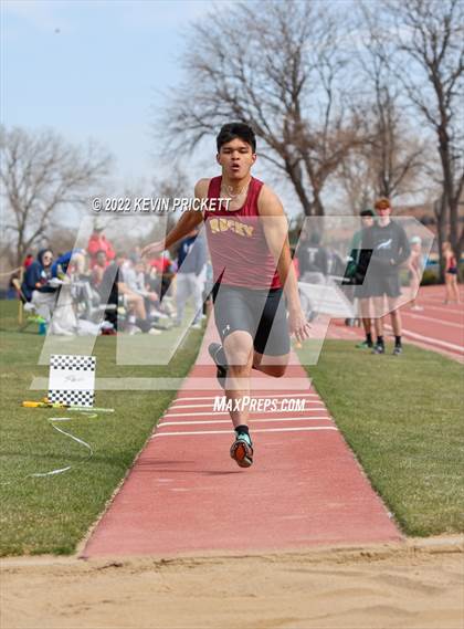 Thumbnail 3 in Pomona Invitational Boys Triple Jump photogallery.