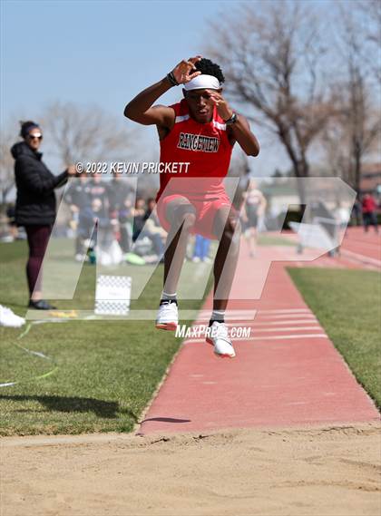 Thumbnail 2 in Pomona Invitational Boys Triple Jump photogallery.