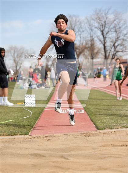 Thumbnail 3 in Pomona Invitational Boys Triple Jump photogallery.