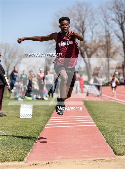 Thumbnail 2 in Pomona Invitational Boys Triple Jump photogallery.