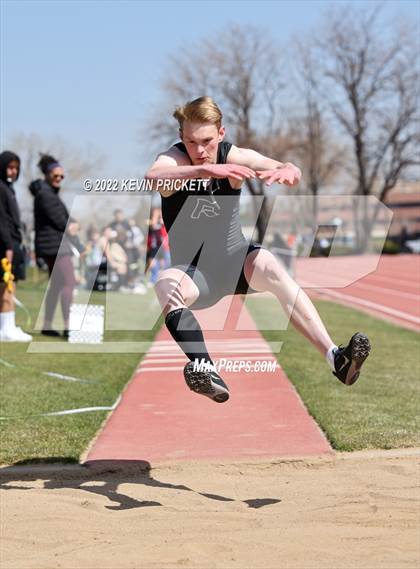 Thumbnail 1 in Pomona Invitational Boys Triple Jump photogallery.