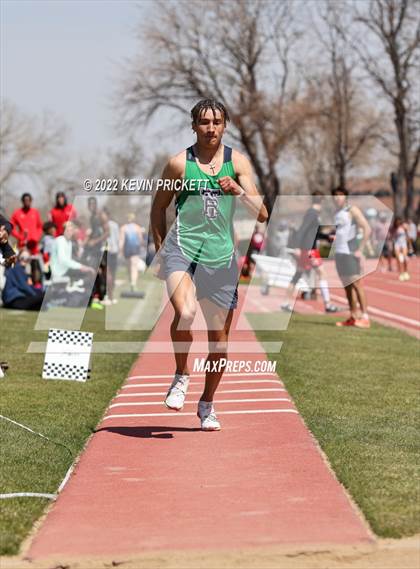 Thumbnail 2 in Pomona Invitational Boys Triple Jump photogallery.
