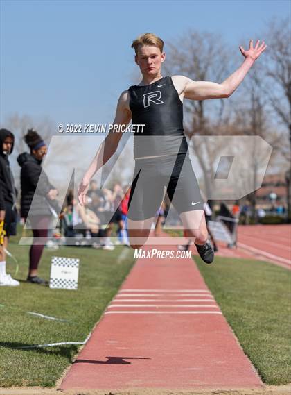Thumbnail 2 in Pomona Invitational Boys Triple Jump photogallery.