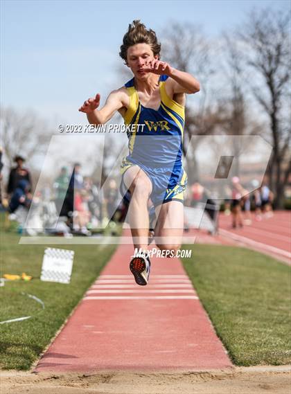 Thumbnail 1 in Pomona Invitational Boys Triple Jump photogallery.
