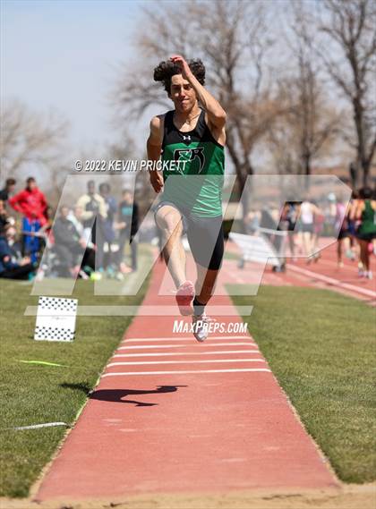 Thumbnail 1 in Pomona Invitational Boys Triple Jump photogallery.