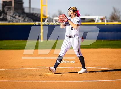 Thumbnail 2 in Northview vs. Los Osos (Sarah Cruz Memorial Tournament) photogallery.